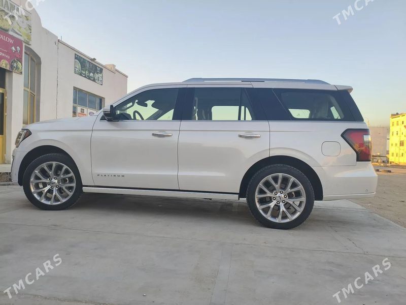 Ford Expedition, 2018