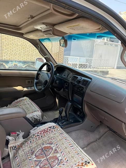 Toyota 4Runner, 2000