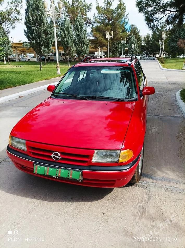 Opel Astra, 1991