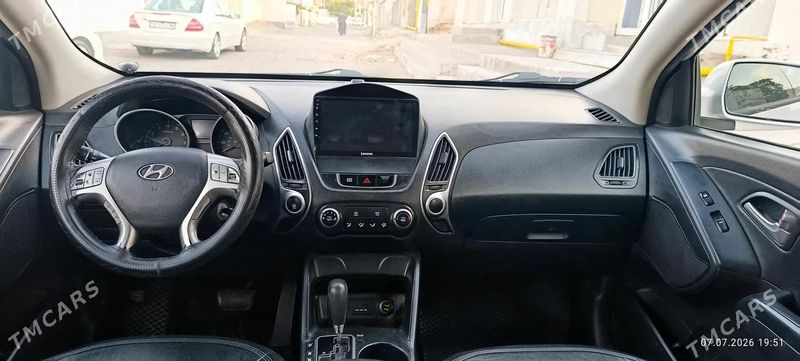 Hyundai Tucson, 2011