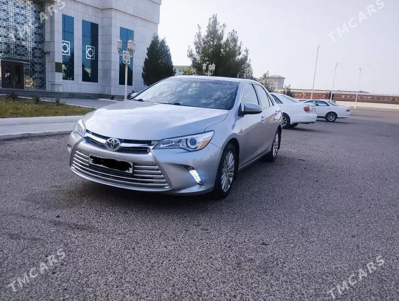 Toyota Camry, 2015