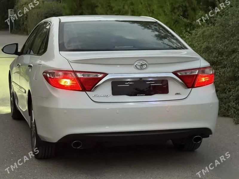 Toyota Camry, 2015