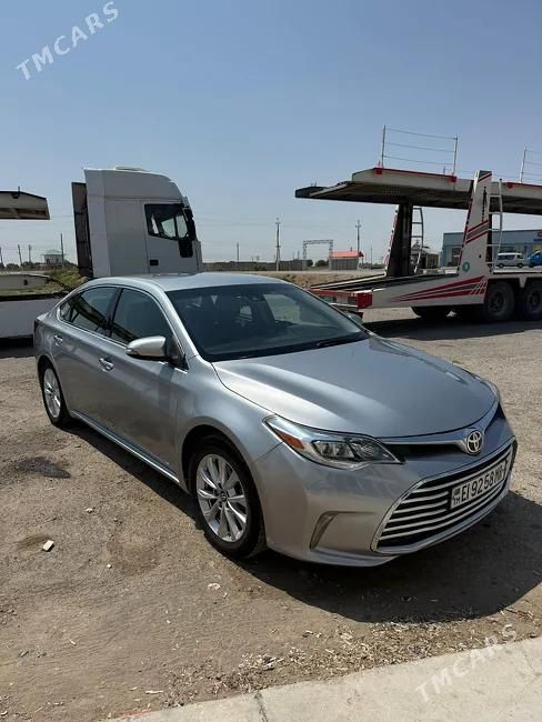 Toyota Avalon, 2018