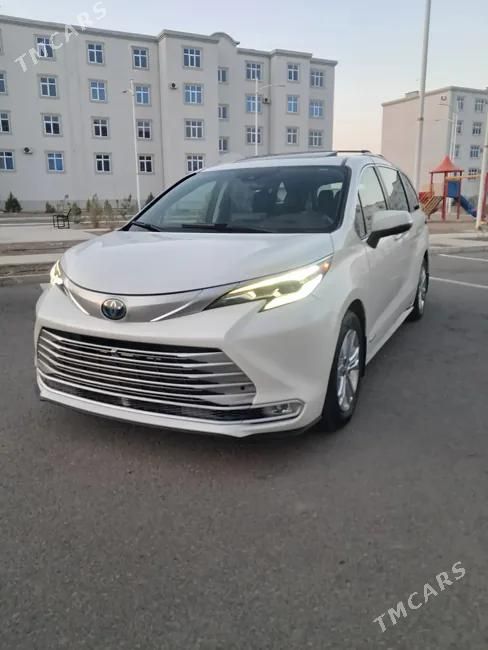 Toyota Sienna, 2021