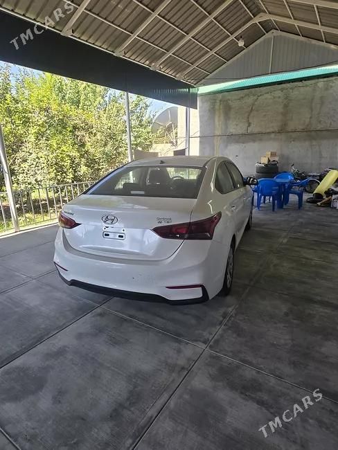 Hyundai Accent, 2022