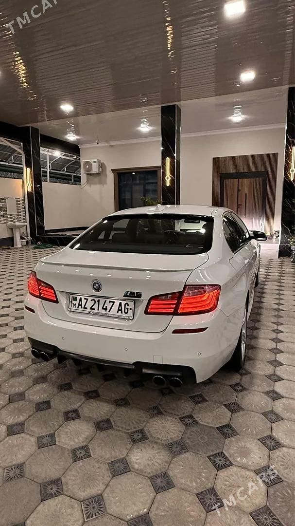 BMW 535, 2011
