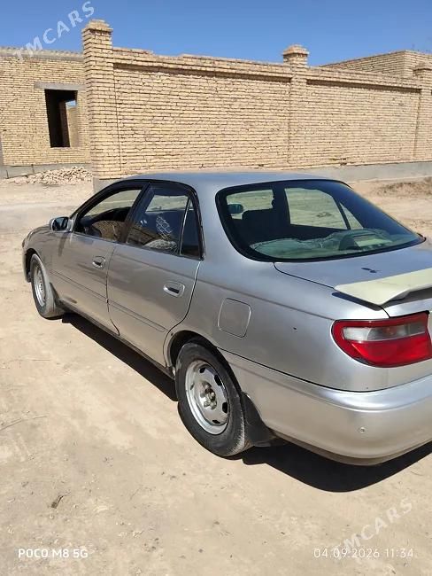 Toyota Carina, 1995