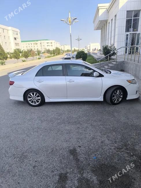 Toyota Corolla, 2010
