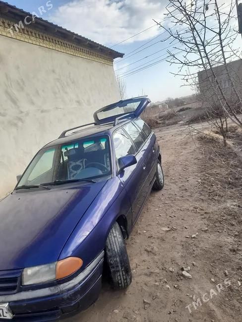 Opel Astra, 1991