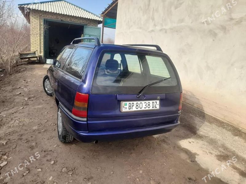 Opel Astra, 1991