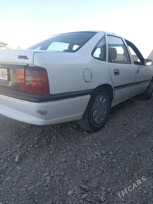 Opel Vectra, 1993