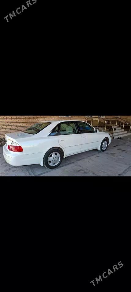 Toyota Avalon, 2000