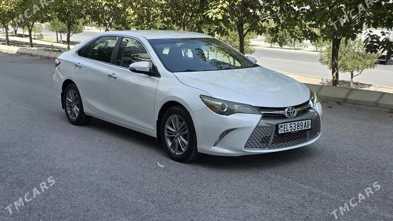 Toyota Camry, 2017