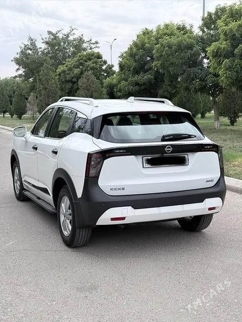 Nissan Kicks, 2025