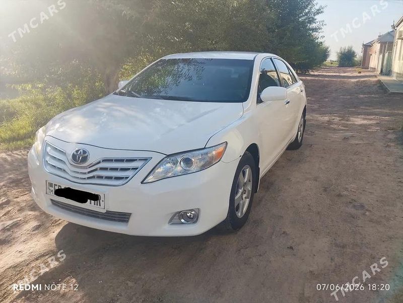 Toyota Camry, 2008