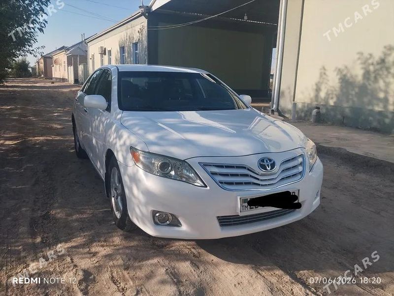 Toyota Camry, 2008