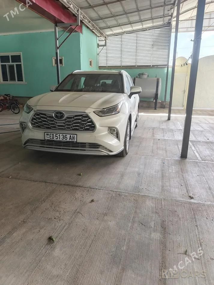 Toyota Highlander, 2021