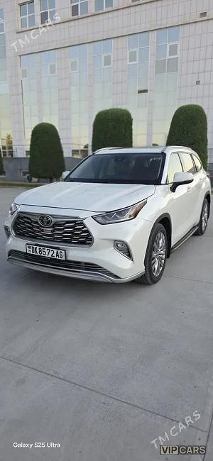 Toyota Highlander, 2021