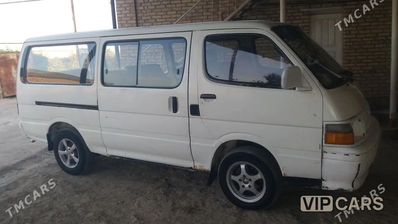 Toyota Hiace, 1998