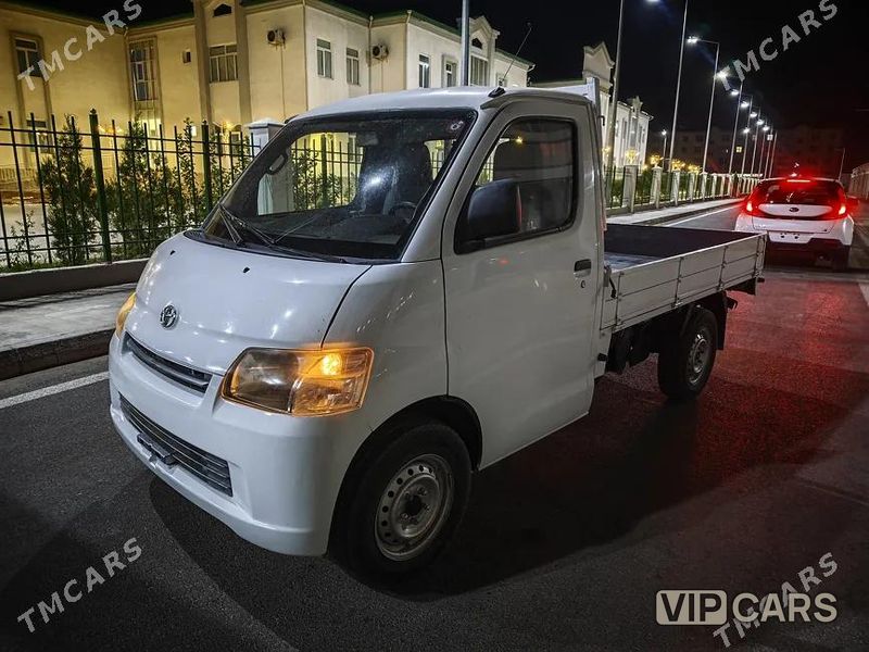 Toyota Town Ace, 2023