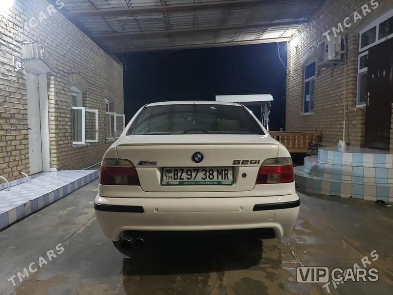 BMW E39, 1999