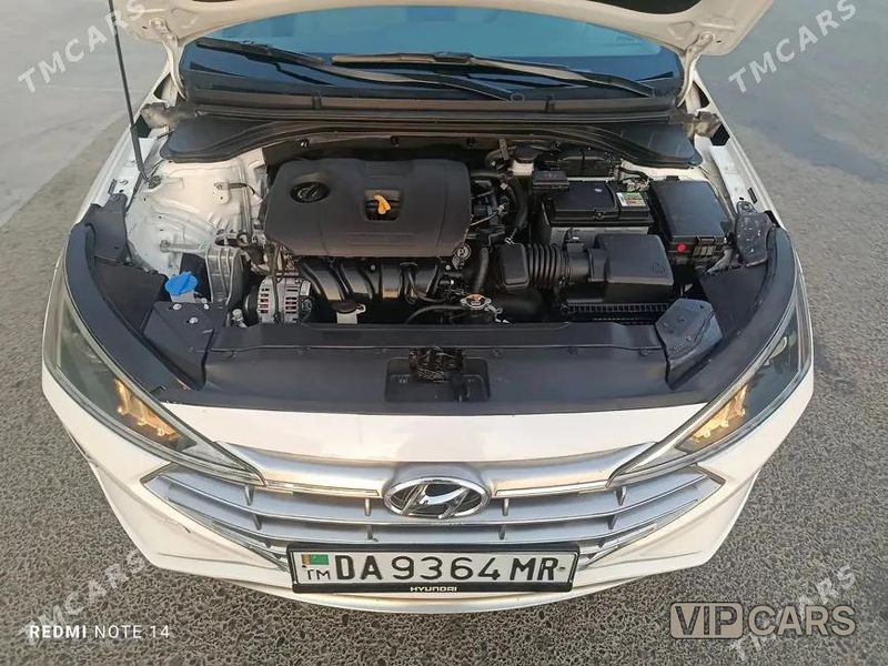Hyundai Elantra, 2020