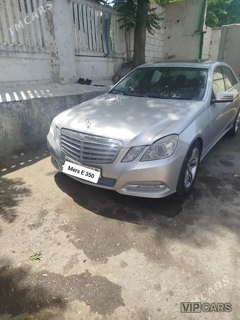 Mercedes-Benz E350, 2010