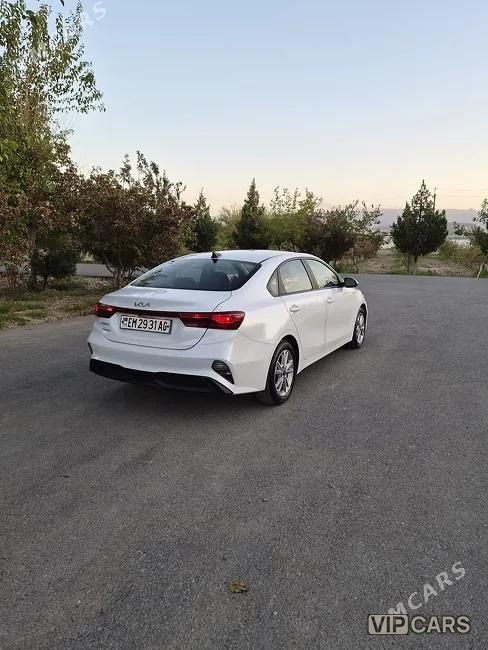 Kia Forte, 2023