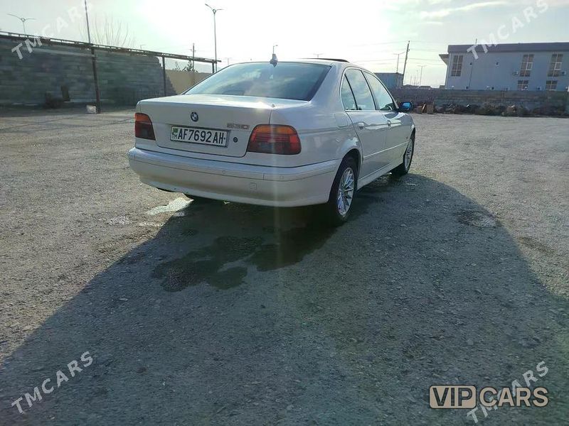 BMW E39, 2003