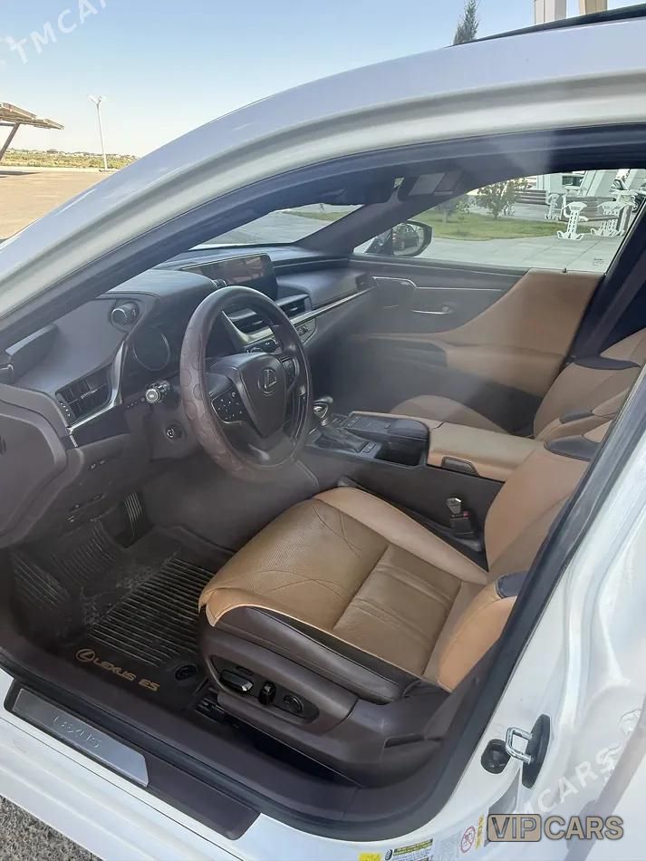 Lexus ES 350, 2019