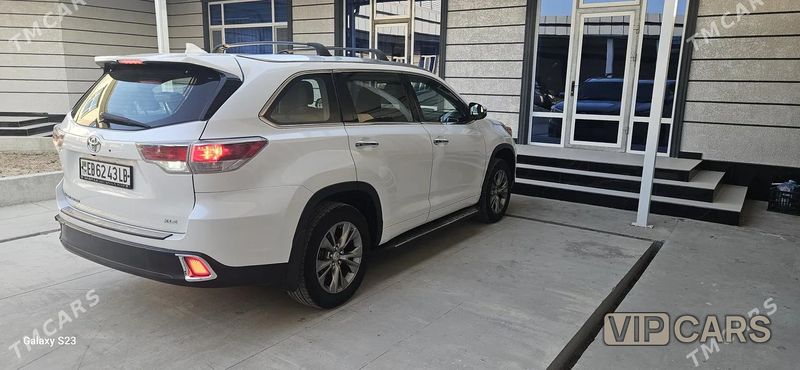 Toyota Highlander, 2016