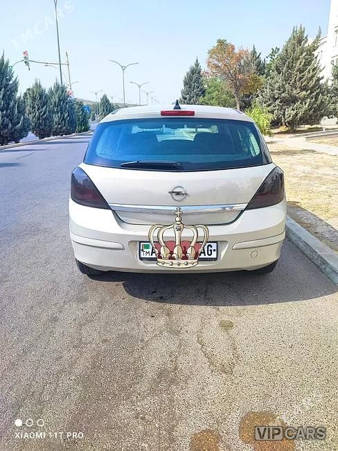 Opel Astra, 2008
