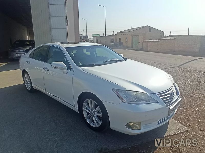 Lexus ES 350, 2011