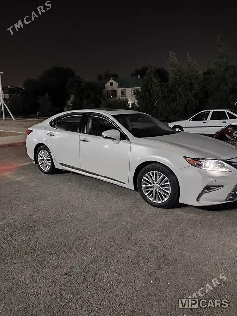 Lexus ES 350, 2016