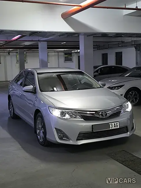 Toyota Camry, 2013 — фото 1