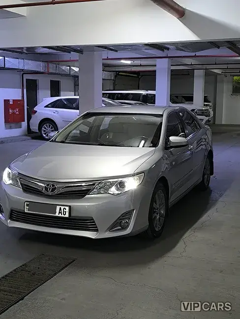 Toyota Camry, 2013 — фото 2