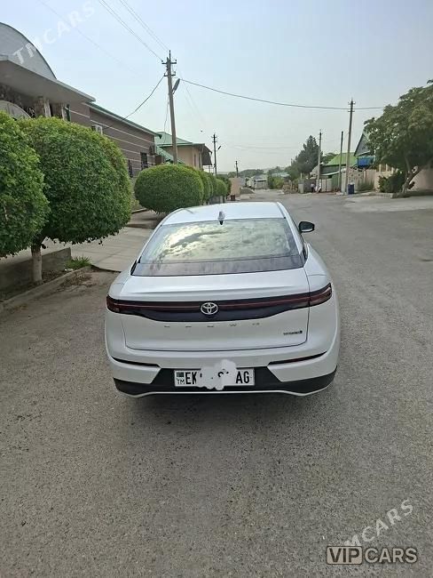 Toyota Crown, 2023