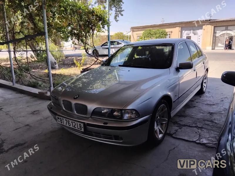 BMW 528, 1996
