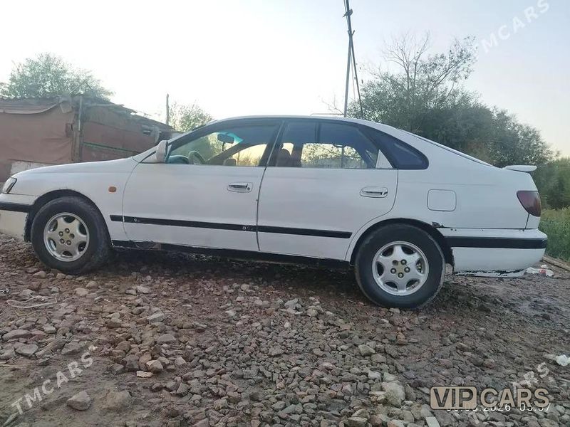 Toyota Carina, 1994