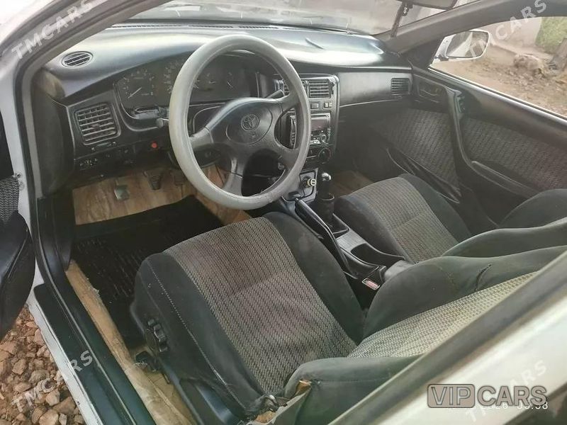 Toyota Carina, 1994