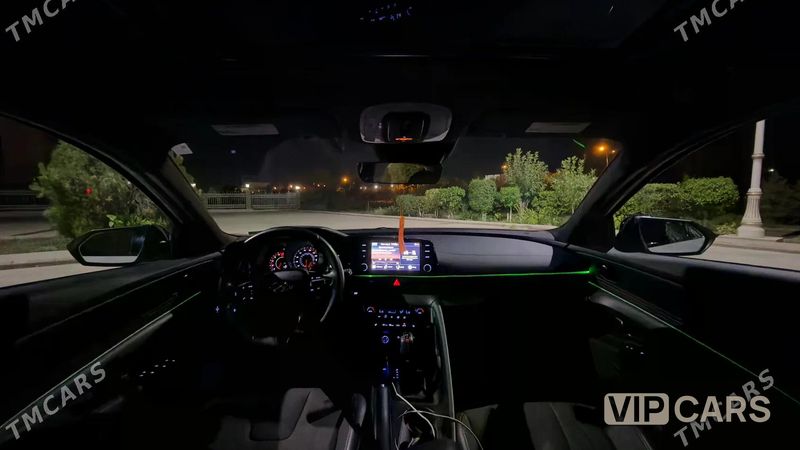 Hyundai Elantra, 2022