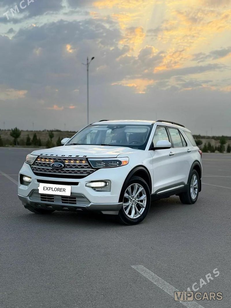Ford Explorer, 2022