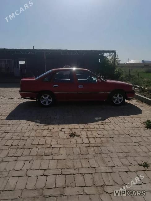 Opel Vectra, 1991