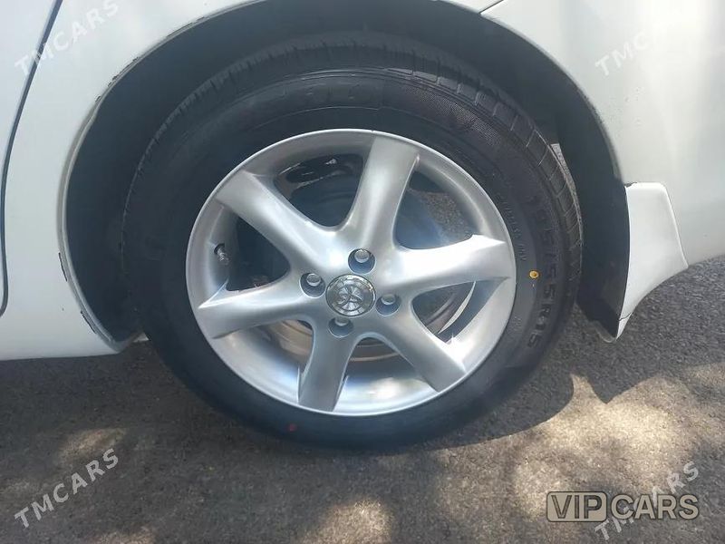 Toyota Yaris, 2010