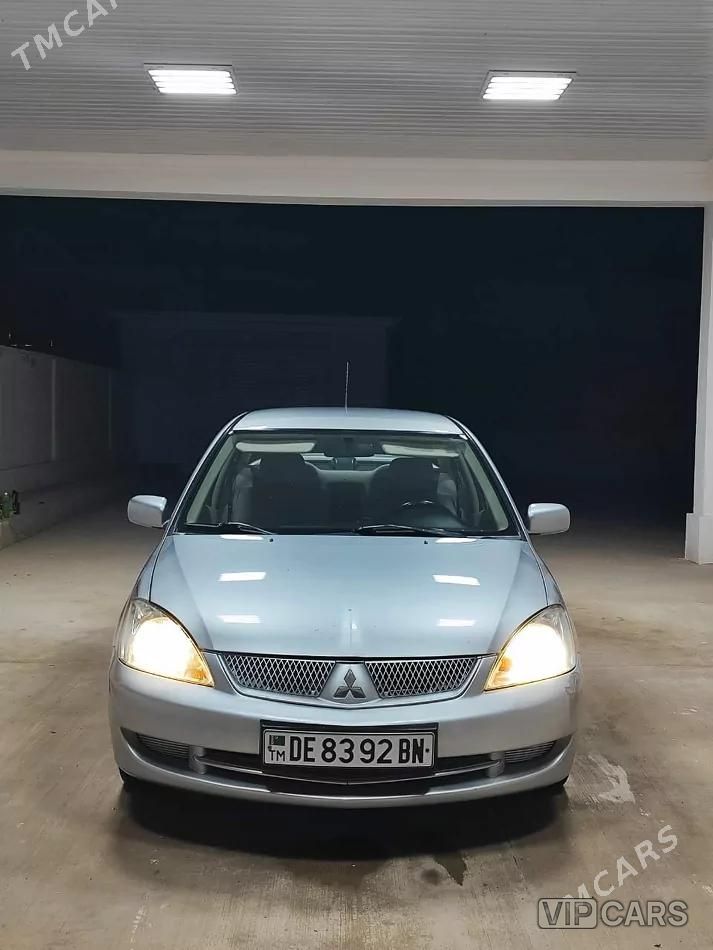 Mitsubishi Lanser, 2011