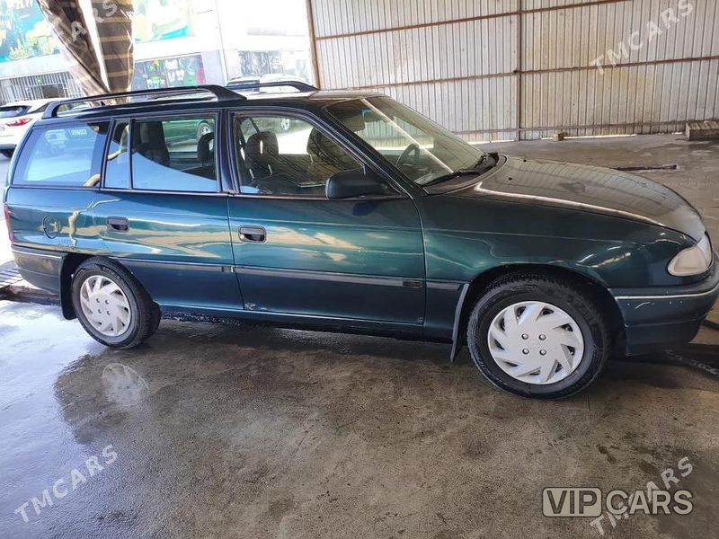 Opel Astra, 1997