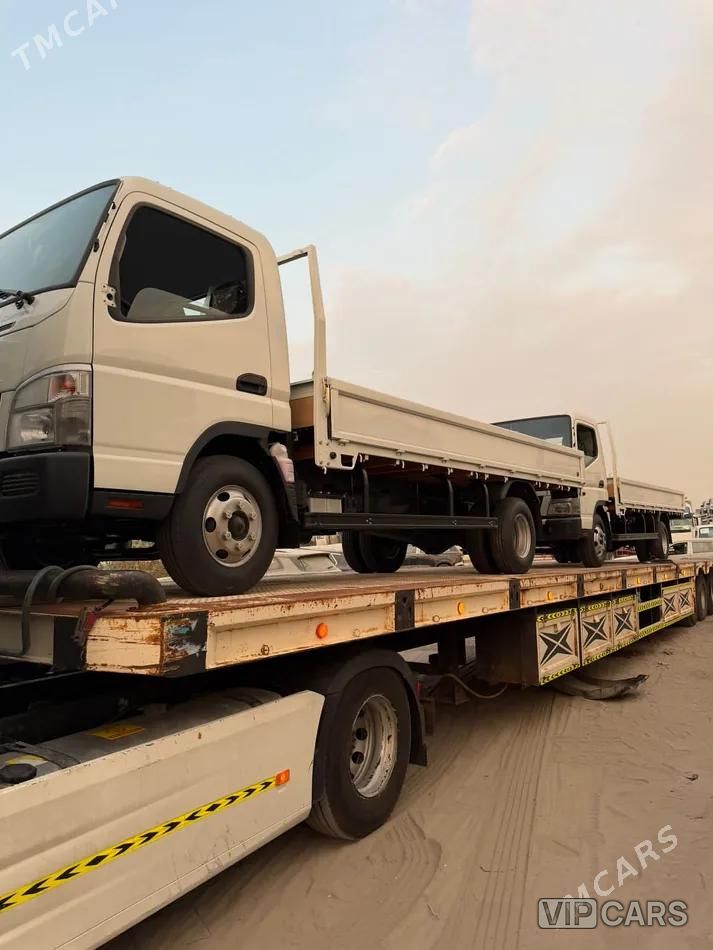 Mitsubishi Canter, 2025