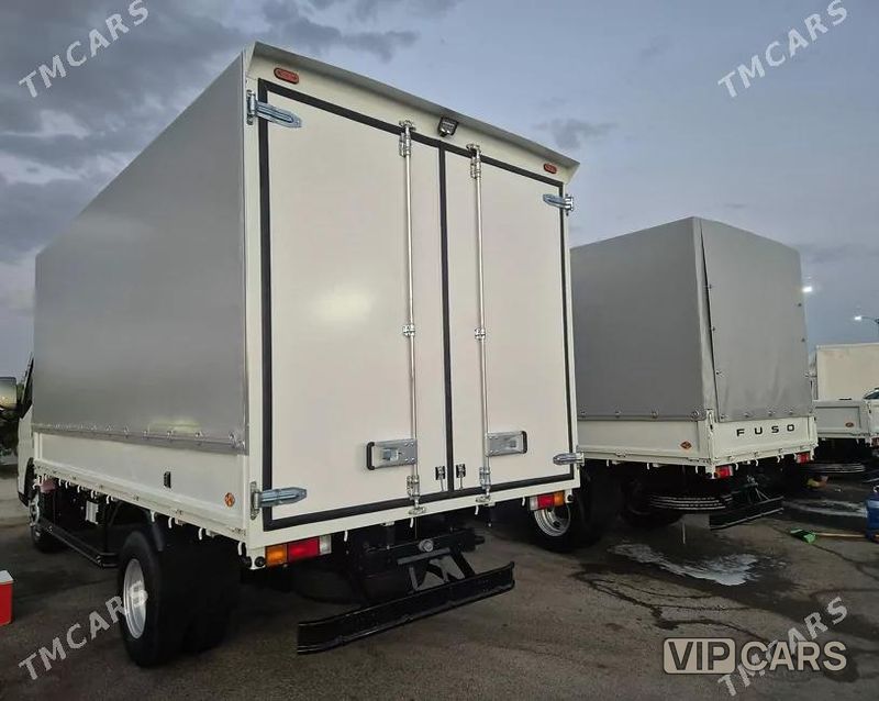 Mitsubishi Canter, 2025