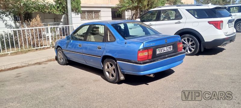 Opel Vectra, 1993