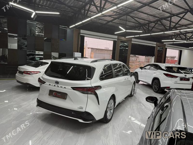 Toyota Sienna, 2021